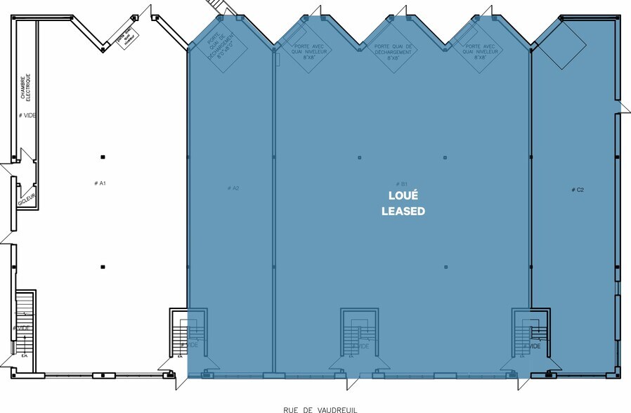 More Photos Of 115 Rue de Vaudreuil, Boucherville Light Distribution For Sale