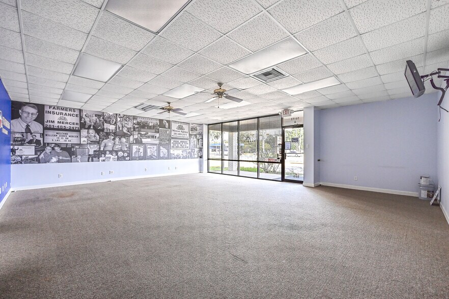 More Photos Of 5001 Broadway St, Pearland Office For Lease
