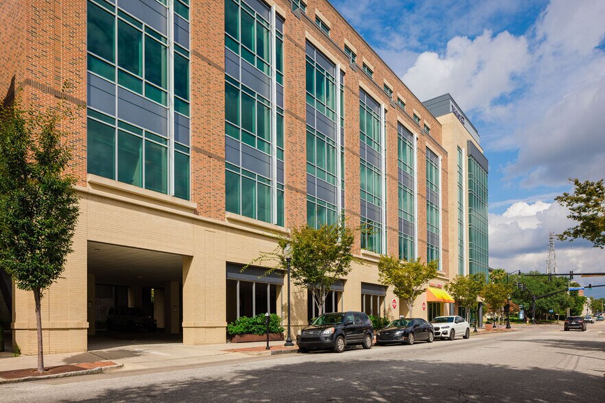 More Photos Of 101 N 3rd St, Wilmington Office For Sale
