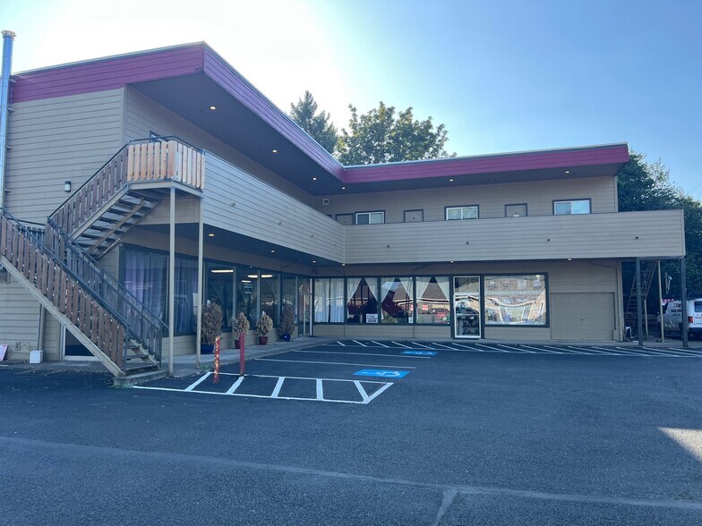 Primary Photo Of 2632 E St, Washougal Loft Creative Space For Sale