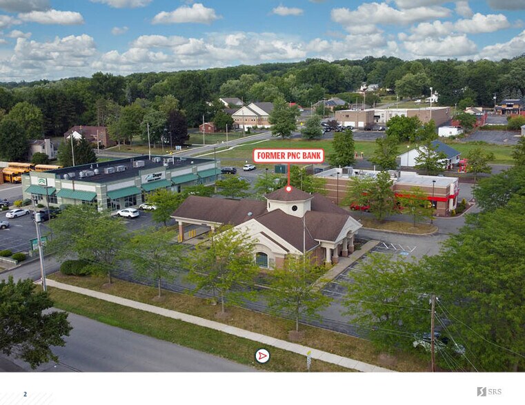 More Photos Of 8215 E Market St, Warren Bank For Lease