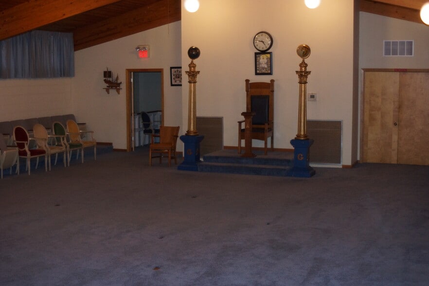 More Photos Of 13417 W 94th St, Lenexa Lodge Meeting Hall For Sale