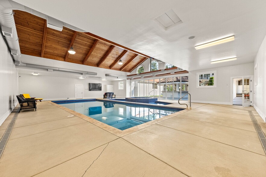 More Photos Of 6409 Rosedale St NW, Gig Harbor Apartments For Sale