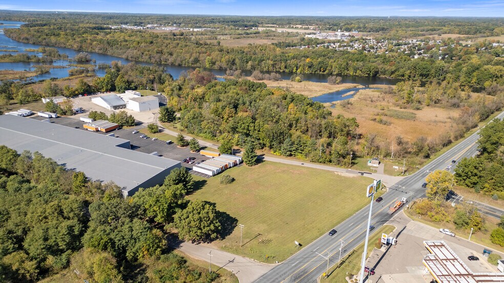 More Photos Of 1402 S 35th St, Galesburg Land For Sale