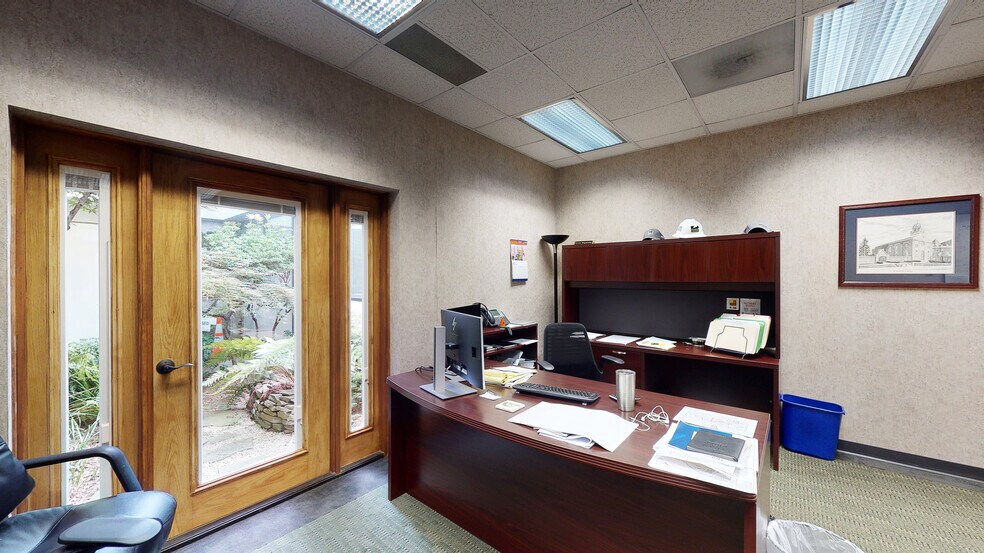 More Photos Of 442 Rutherford Ave NE, Roanoke Office For Lease