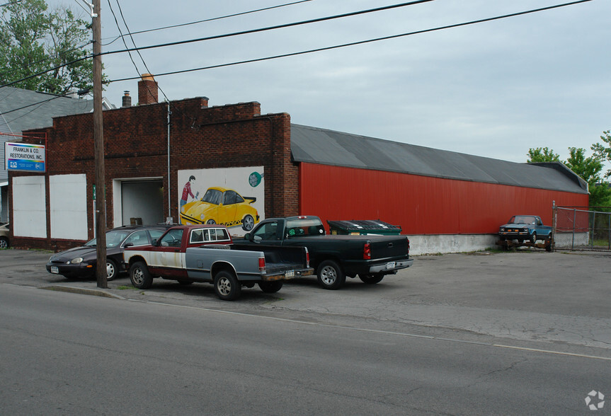 Primary Photo Of 122 Plum St, Syracuse Auto Repair For Sale