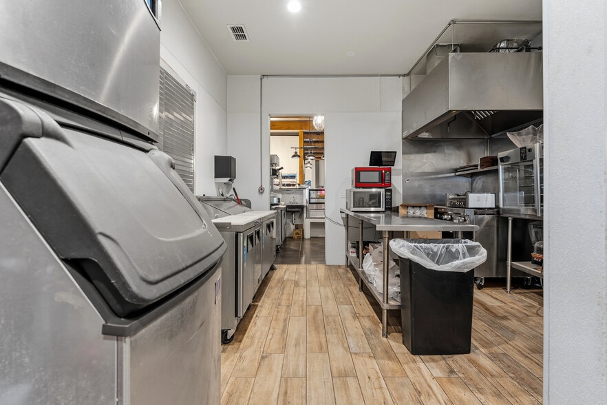 More Photos Of 5505 132nd st, Lubbock Industrial For Sale