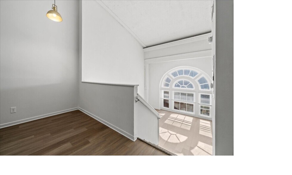 More Photos Of 835 S Main St, Greenwood Apartments For Sale