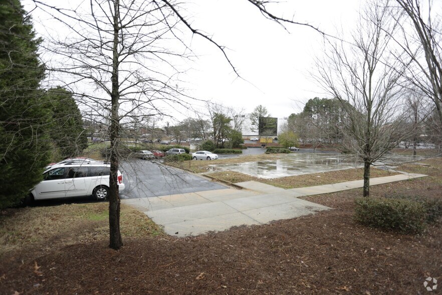 More Photos Of 120 & 150 Florence St, Marietta Land For Sale