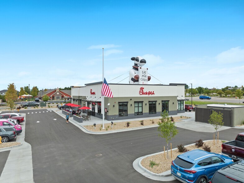 More Photos Of 21597 E Quincy Ave, Aurora Restaurant For Sale