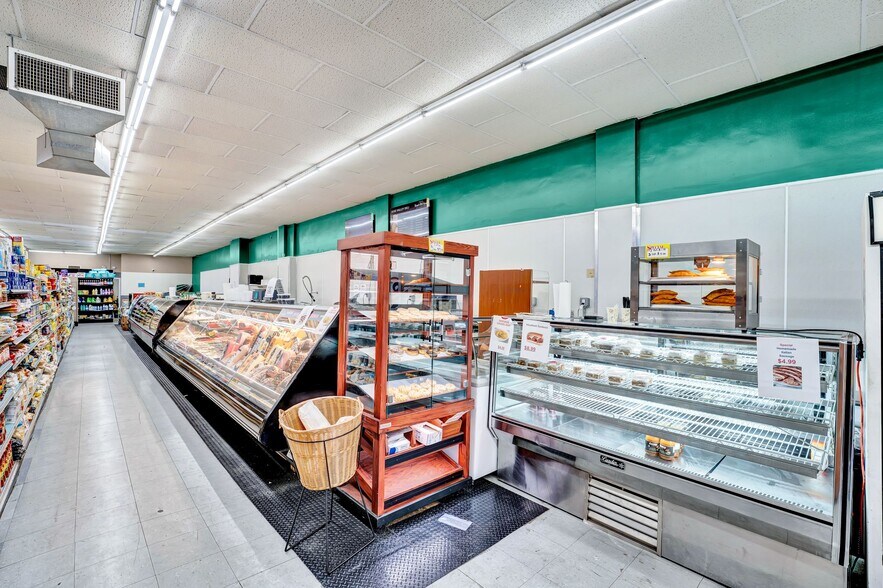 More Photos Of 147 Chestnut St, Roselle Park Storefront Retail Residential For Sale