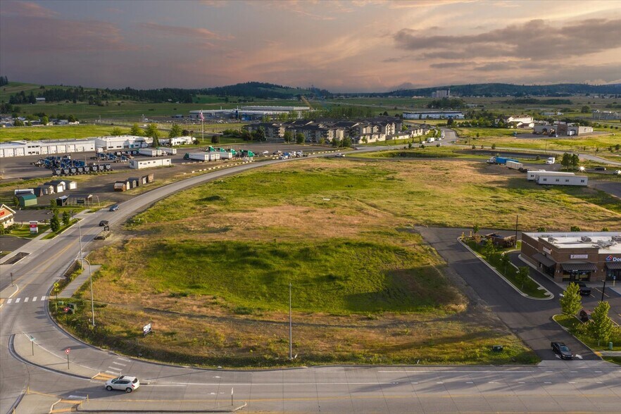 More Photos Of 10511 W Aero Rd, Spokane Land For Lease