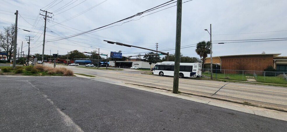 More Photos Of 2200 N Palafox St, Pensacola Medical For Sale