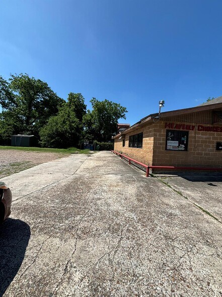 More Photos Of 3810 Cavalcade St, Houston Land For Sale