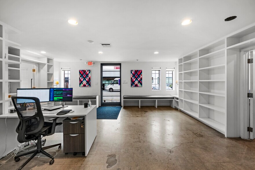 More Photos Of 11240 Playa Ct, Culver City Loft Creative Space For Sale