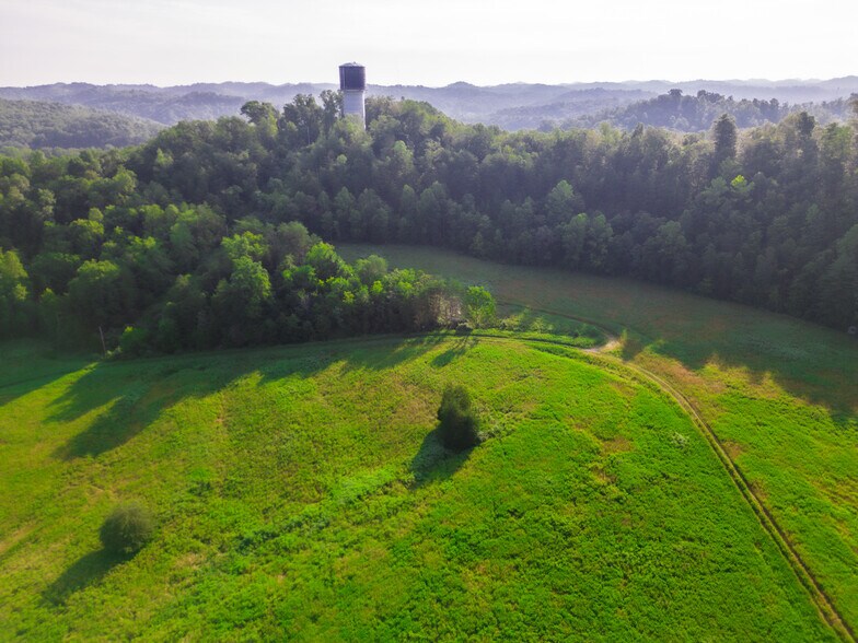 More Photos Of 3071 Ky Route 40 W, Staffordsville Land For Sale