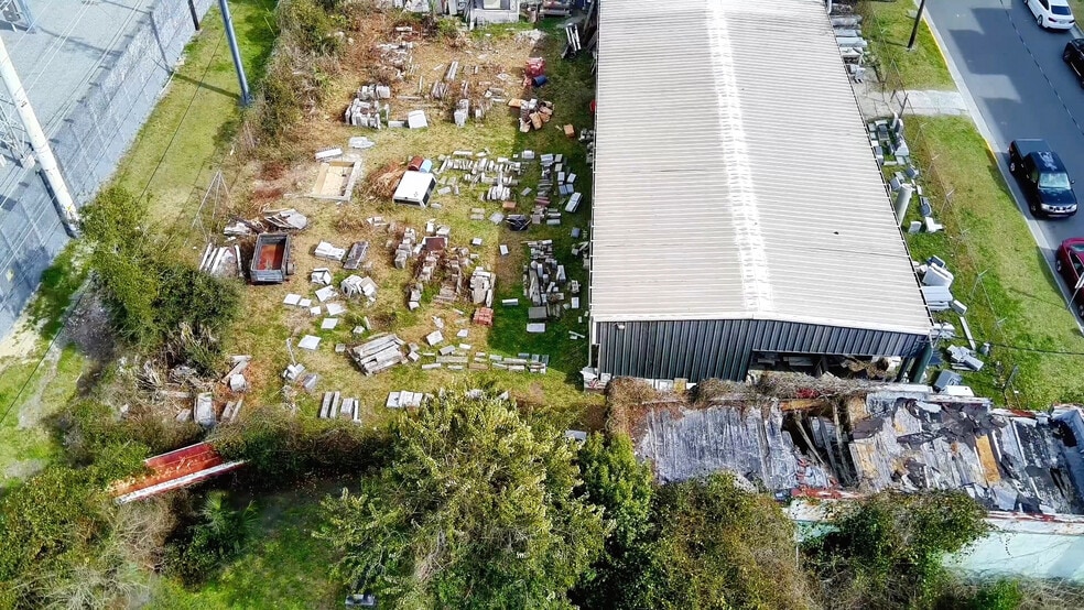 More Photos Of 918 E Broad St, Savannah Warehouse For Sale