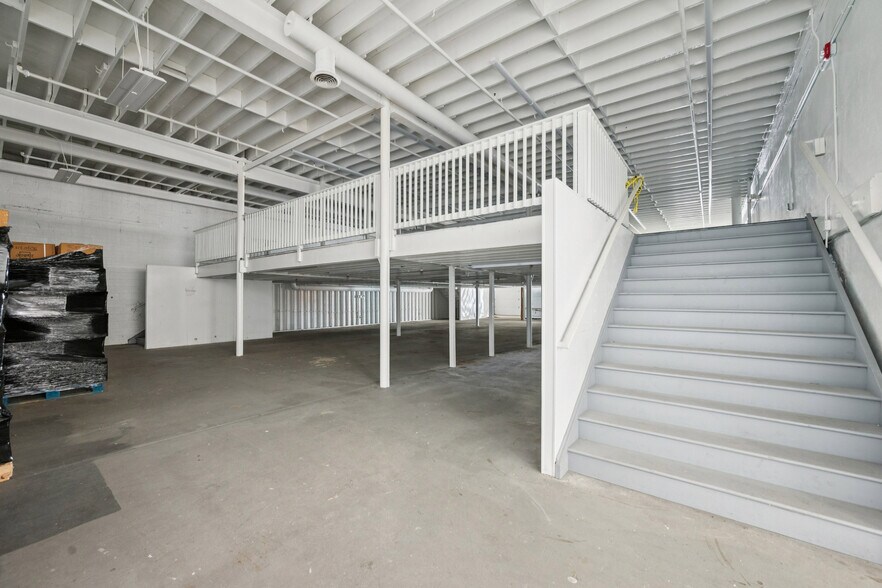 More Photos Of 235-239 W Landis Ave, Vineland Freestanding For Sale