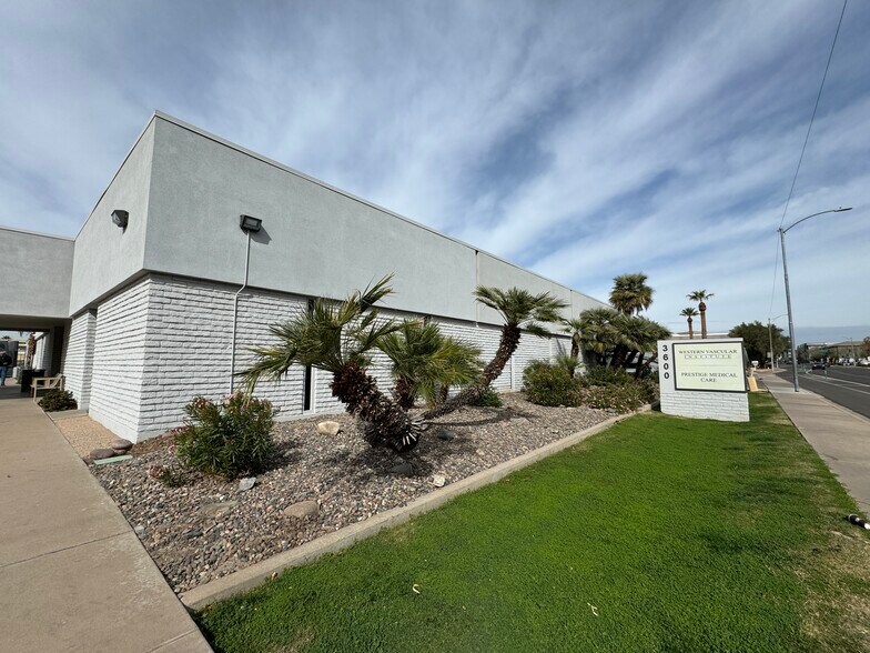 More Photos Of 3600 N 3rd Ave, Phoenix Medical For Lease