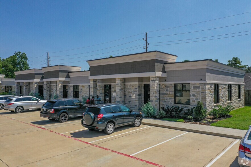 More Photos Of 633 E Fernhurst Dr, Katy Medical For Lease