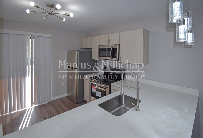 More Photos Of 132 Dixie Dr, Tallahassee Apartments For Sale