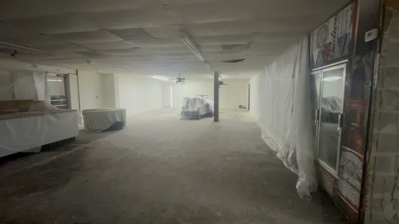 More Photos Of 16300 E Colonial Dr, Orlando General Retail For Sale