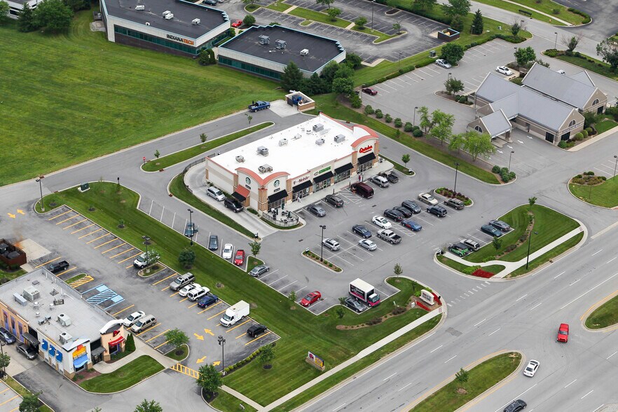 More Photos Of 1831 Blankenbaker Pky, Louisville Freestanding For Lease