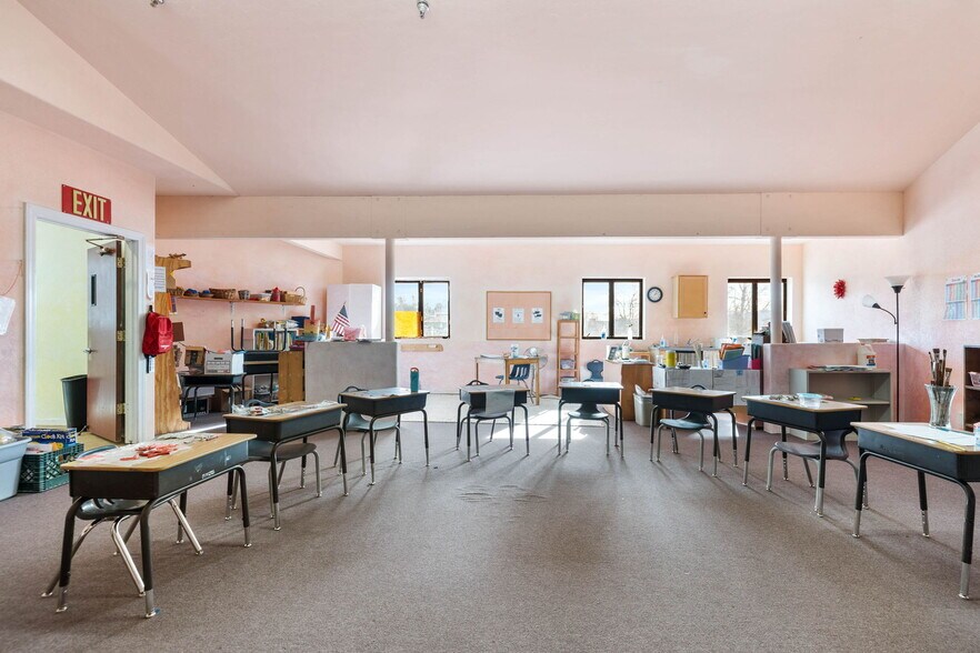 More Photos Of 1455 Willow Creek Rd, Prescott Religious Facility For Sale
