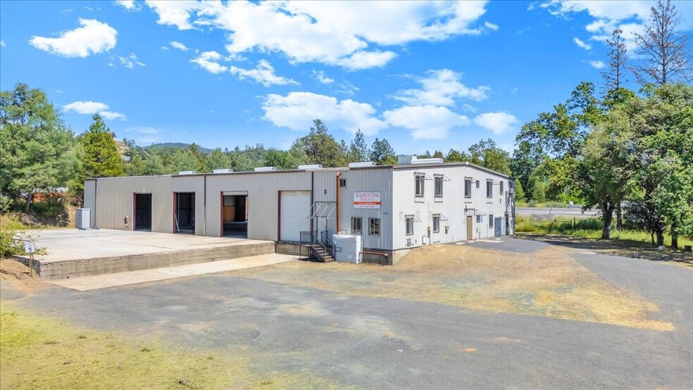 Primary Photo Of 20833 Mechanical Dr, Sonora Warehouse For Lease