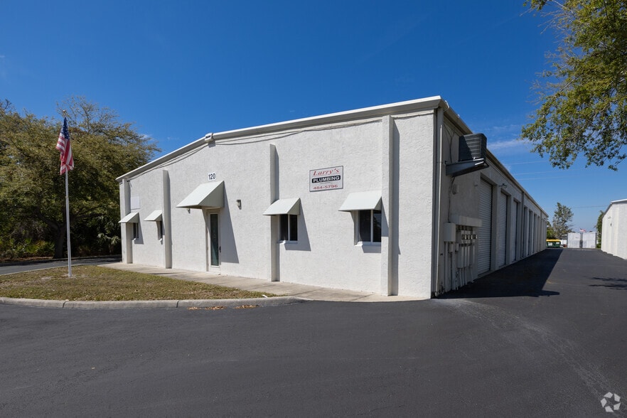 Primary Photo Of 120 Corporation Way, Venice Warehouse For Lease