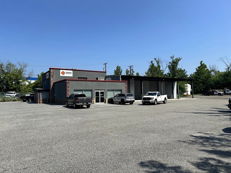 Primary Photo Of 7900 Pulaski Hwy, Rosedale Industrial For Lease