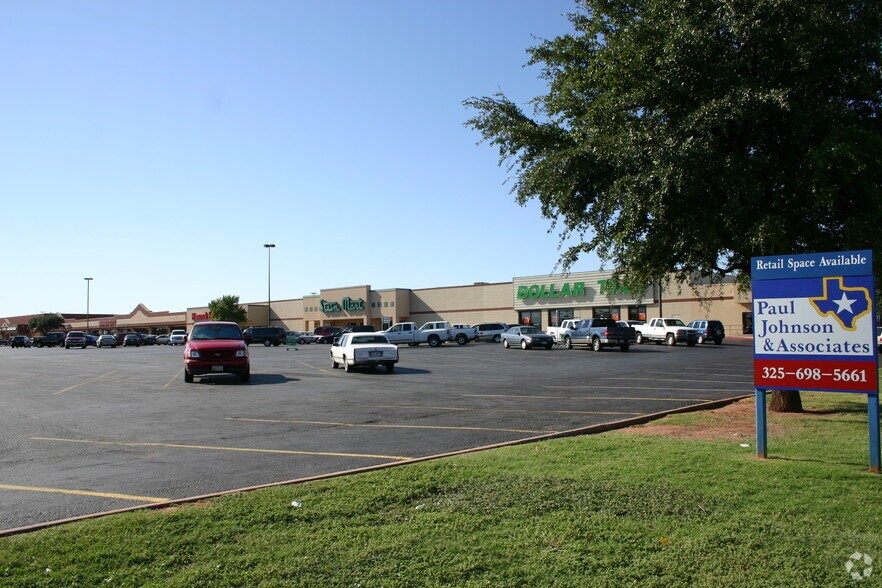 More Photos Of 3226-3234 S Clack St, Abilene Unknown For Lease