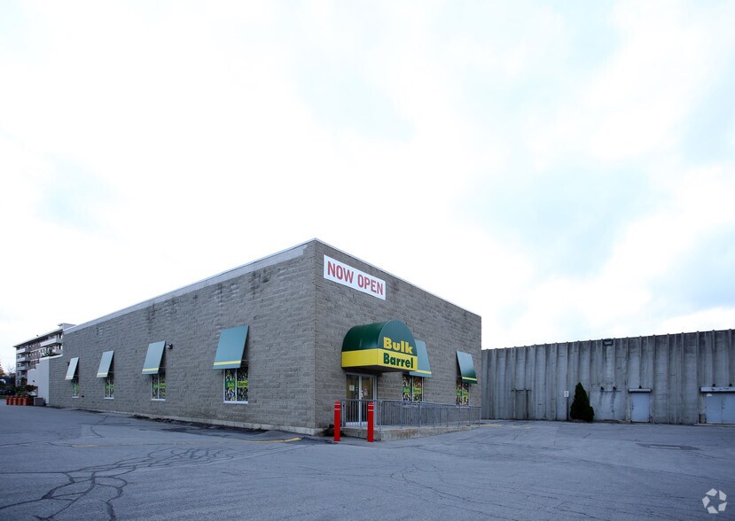 More Photos Of 301 Oxford St W, London Freestanding For Lease