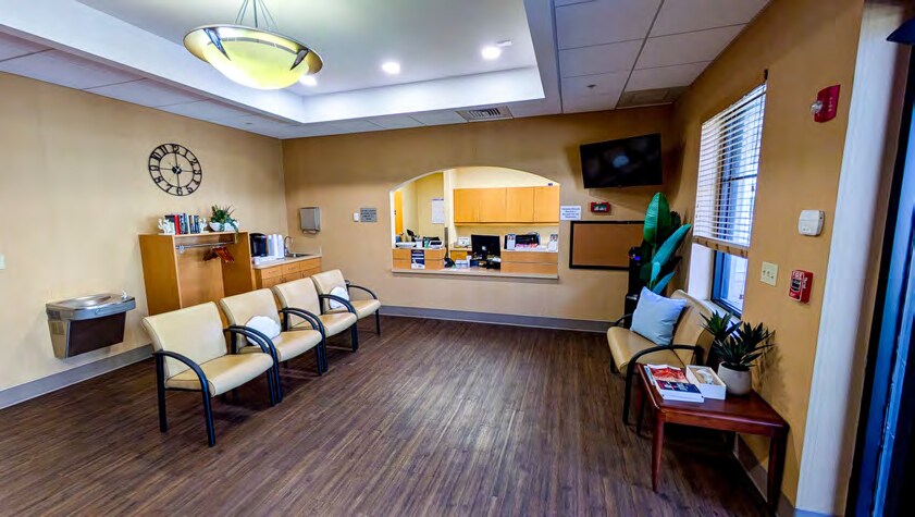 More Photos Of 8946 77th Ter E, Lakewood Ranch Medical For Sale