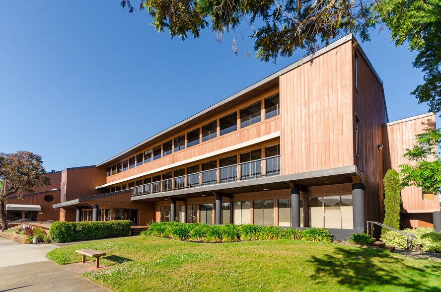 More Photos Of 655 Redwood Hwy, Mill Valley Office For Lease