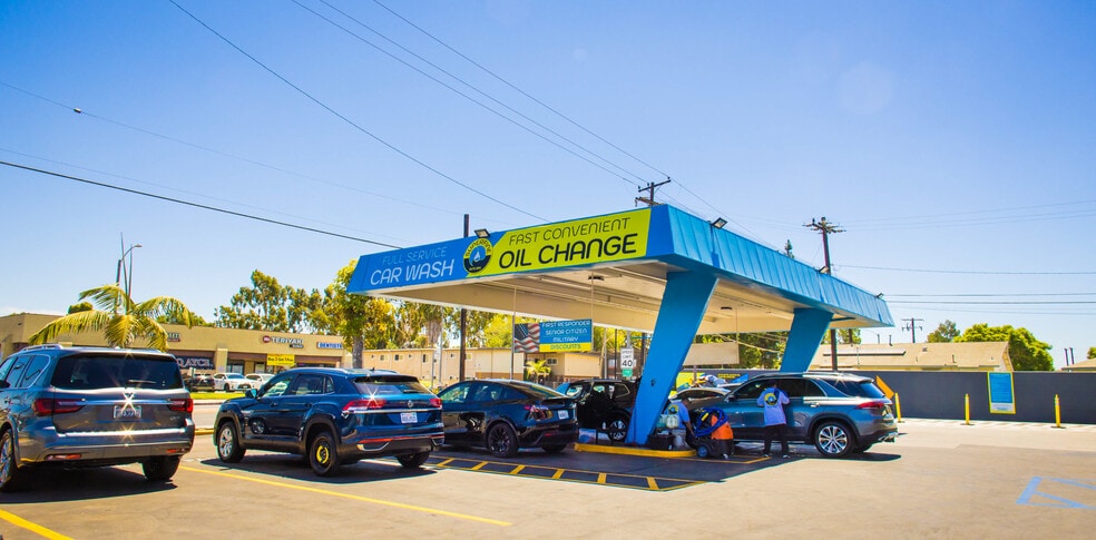 More Photos Of 21011 Pioneer Blvd, Lakewood Carwash For Sale