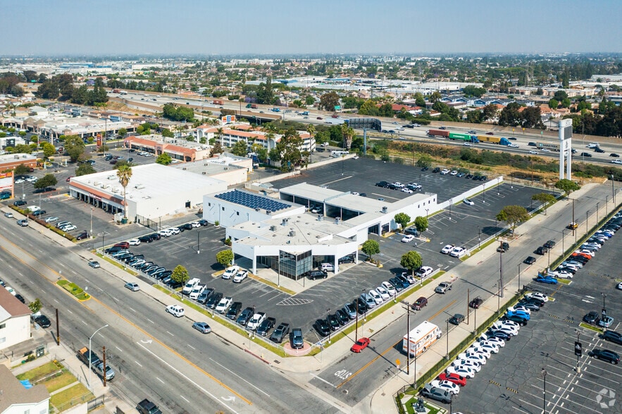 More Photos Of 8559 Artesia Blvd, Bellflower Auto Dealership For Sale