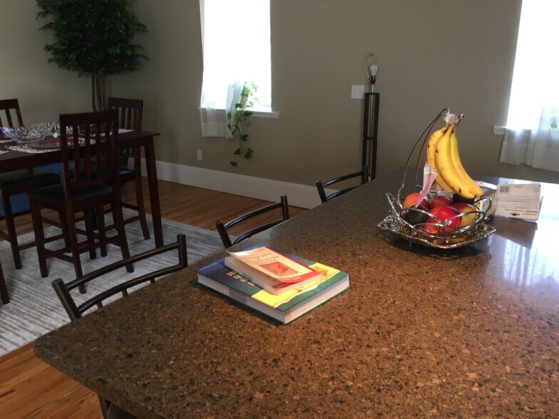 More Photos Of 179 Main St, Beacon Storefront Retail Residential For Sale