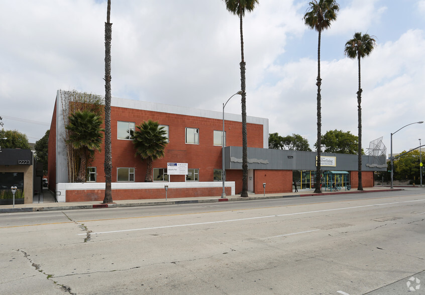 Primary Photo Of 12211 W Washington Blvd, Los Angeles Office For Lease