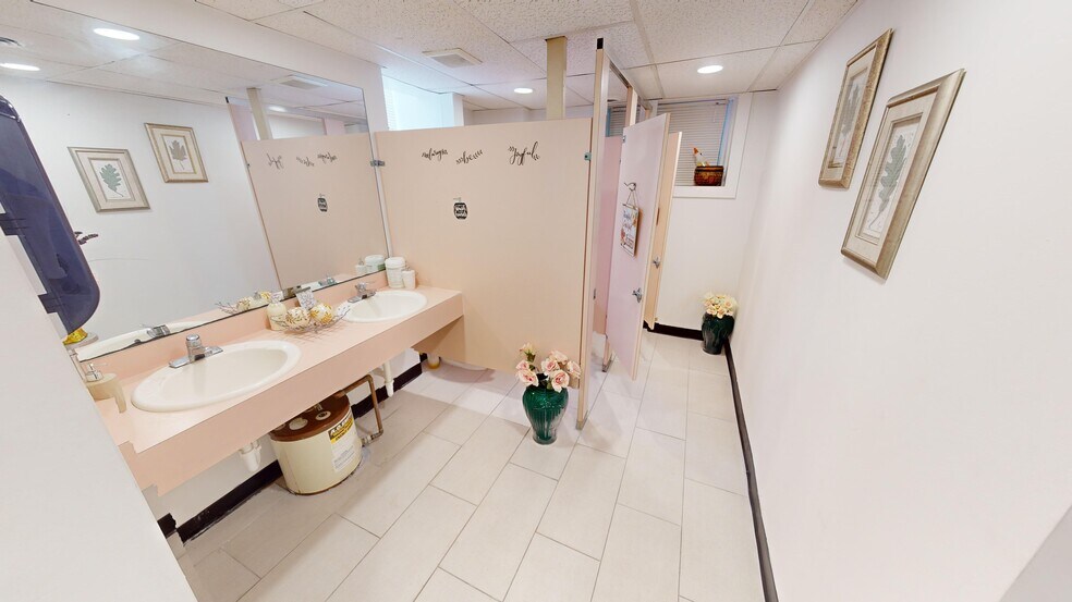 More Photos Of 1211 S Newstead Ave, Saint Louis Loft Creative Space For Sale