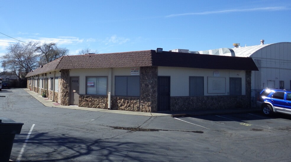 More Photos Of 4536 Auburn Blvd, Sacramento Auto Repair For Sale