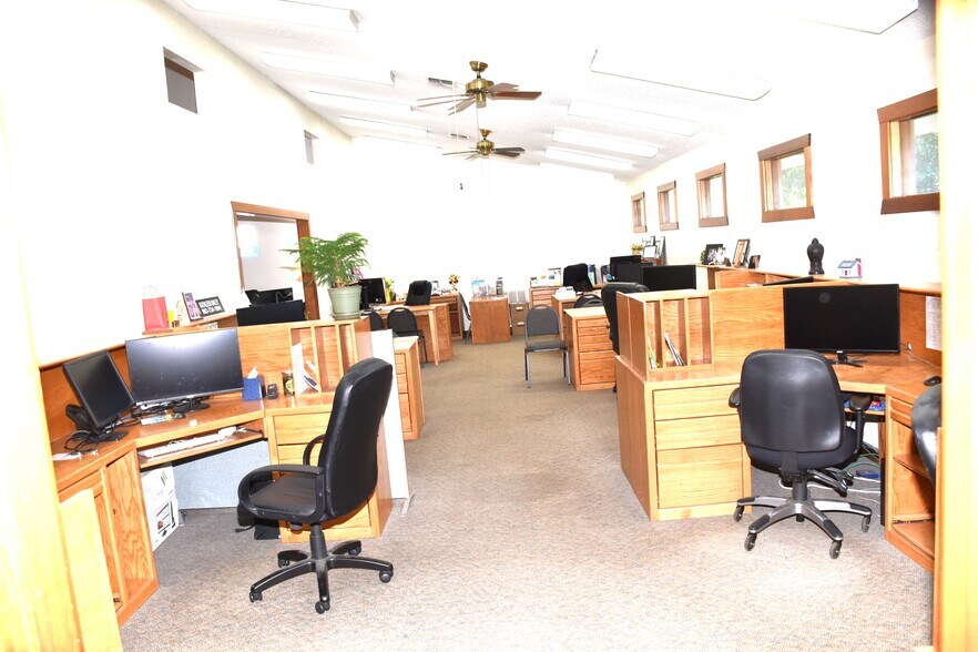 More Photos Of 324 E Palestine Ave, Palestine Coworking Space
