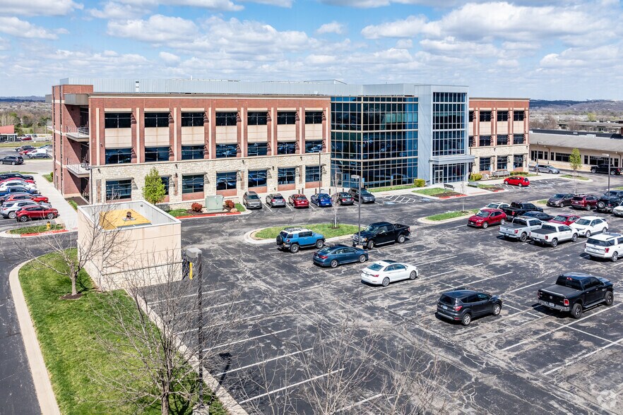 More Photos Of 22701 W 68th Ter, Shawnee Office For Lease