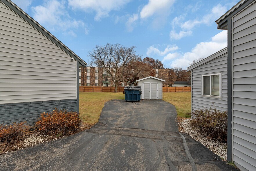 More Photos Of 720 Highway 10, Saint Cloud Hospitality For Sale