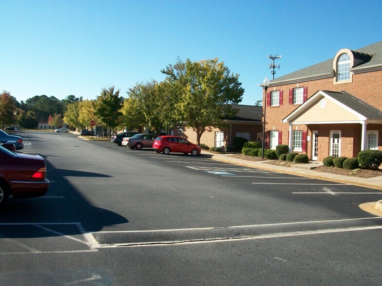 More Photos Of 3745 Cherokee St, Kennesaw Office For Lease