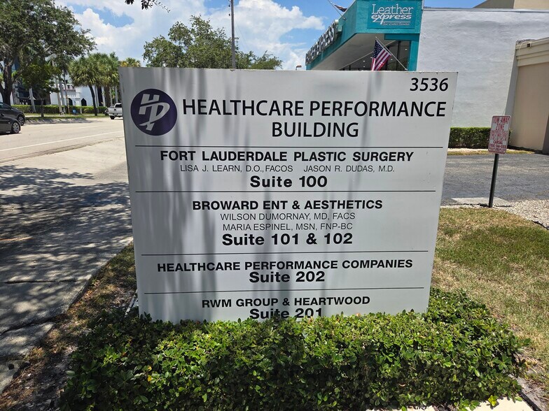 More Photos Of 3536 N Federal Hwy, Fort Lauderdale Medical For Lease
