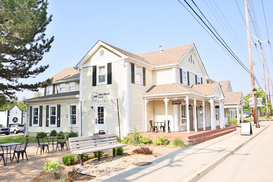 More Photos Of 16962 Manchester Rd, Grover Office For Sale