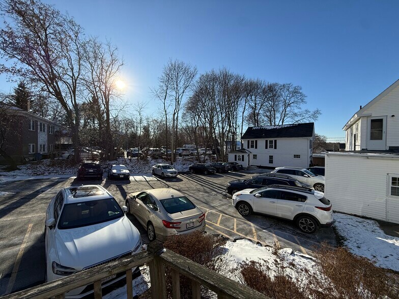 More Photos Of 8-10 Essex St, Andover Storefront Retail Office For Lease