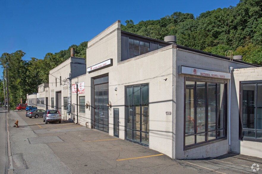 More Photos Of 1301-1371 Saw Mill Run Blvd, Pittsburgh Warehouse For Lease