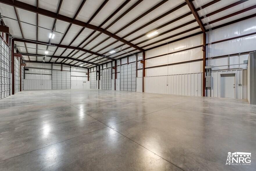More Photos Of 2810 County Rd 130 rd, Midland Warehouse For Sale